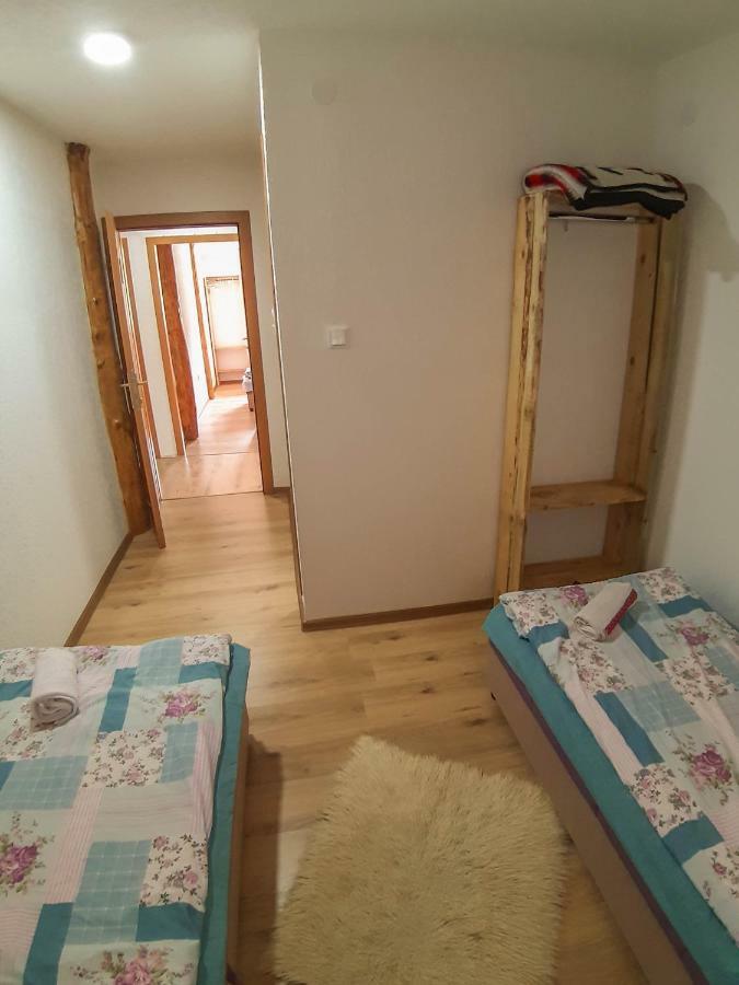 Camp Sutjeska Otel Tjentiste Dış mekan fotoğraf