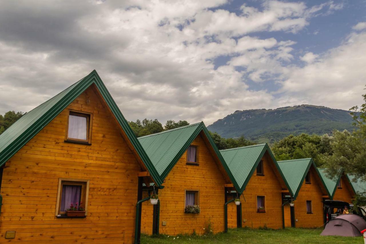 Camp Sutjeska Otel Tjentiste Dış mekan fotoğraf