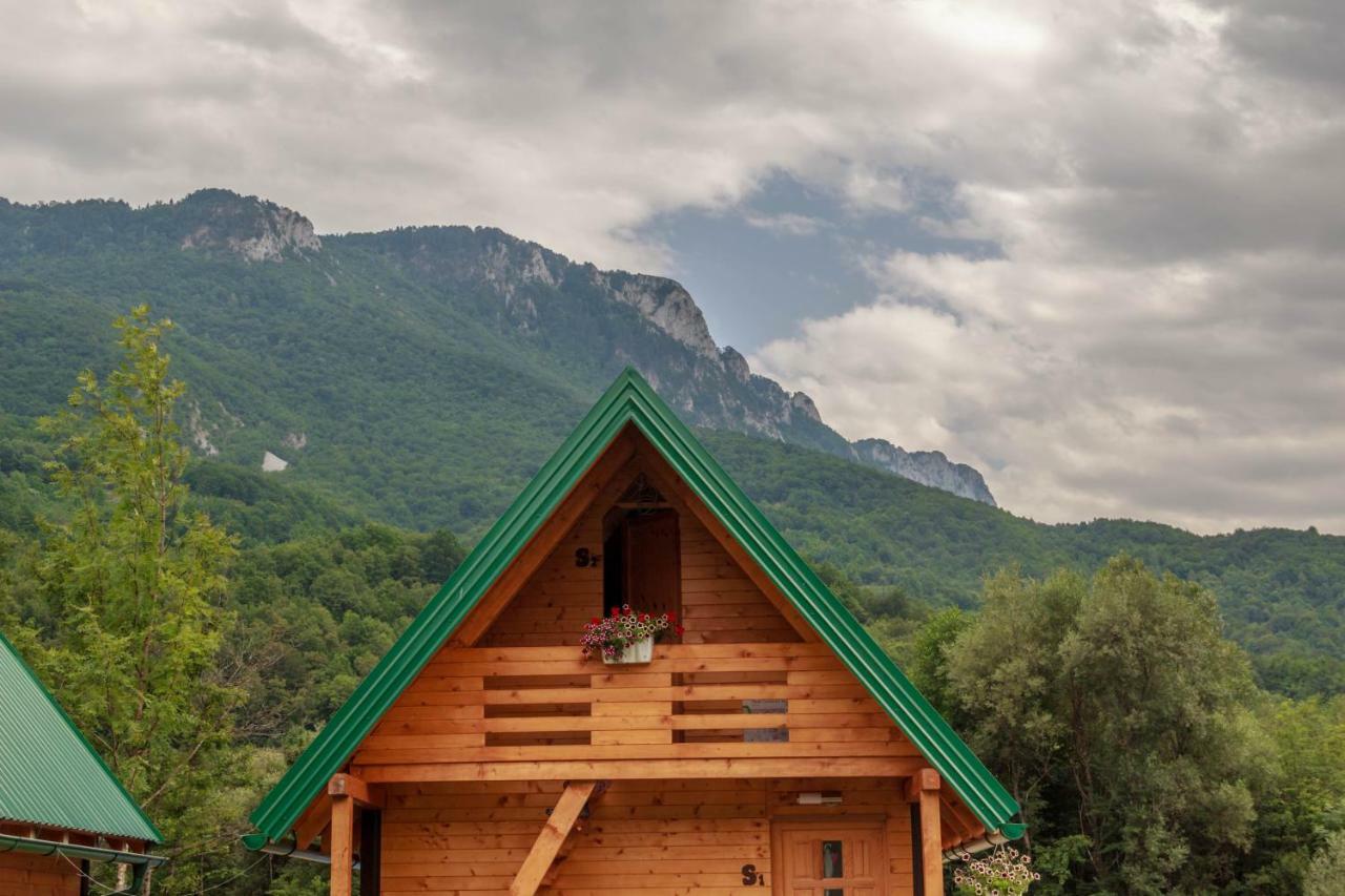 Camp Sutjeska Otel Tjentiste Dış mekan fotoğraf